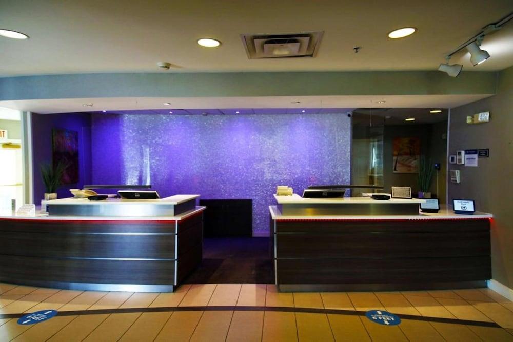 Revi Columbus North photo 1