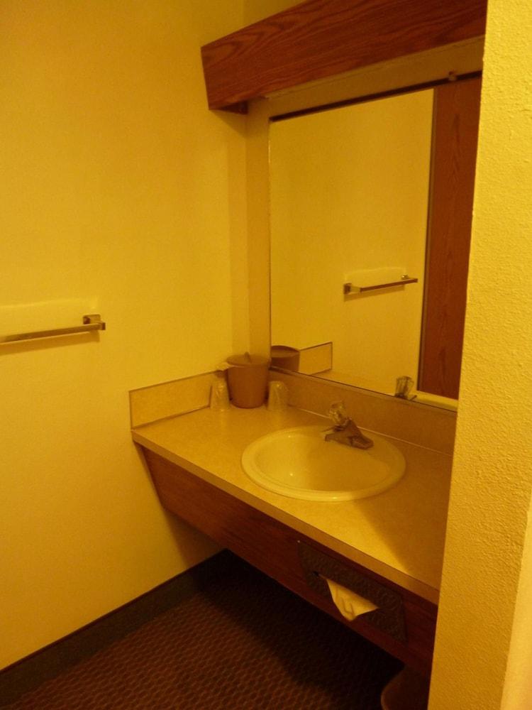 Sunshine Motel II photo 7