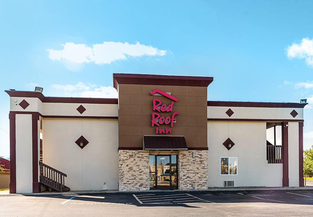 Red Roof Inn Anderson, IN photo 26