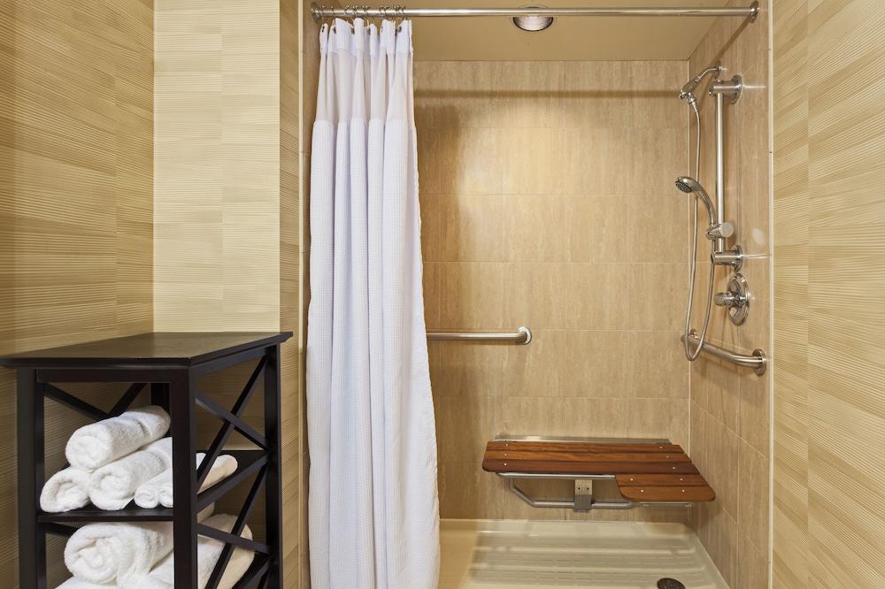 Crowne Plaza Hotel Jacksonville Airport/I-95N by IHG photo 22