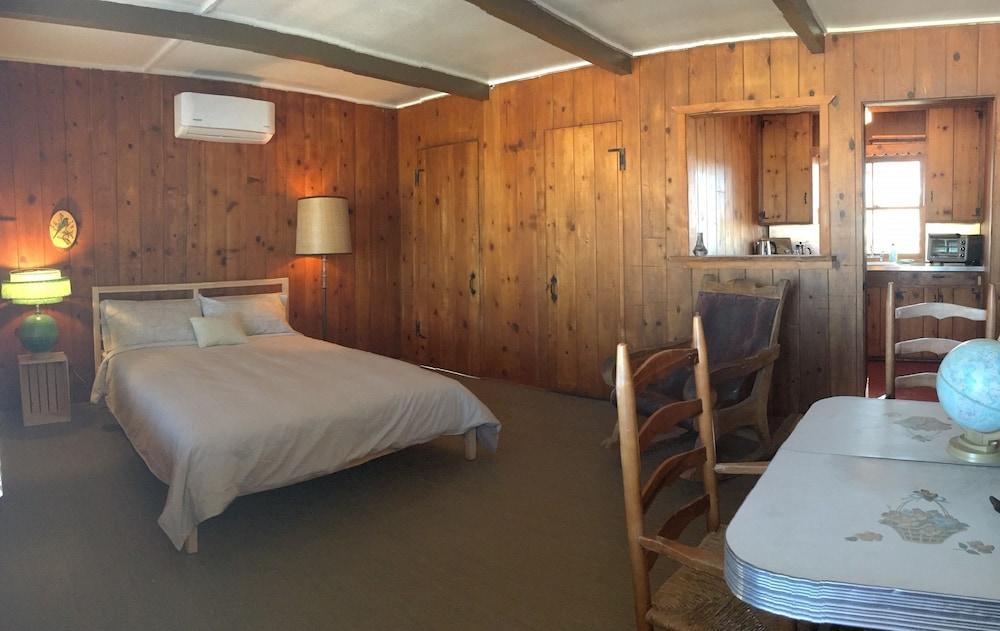 Joshua Tree Ranch House photo 17