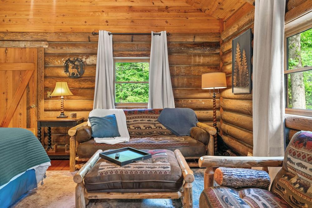 North 40 Lodge photo 2