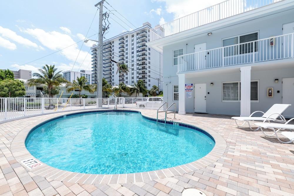 Bayshore Breeze photo 73