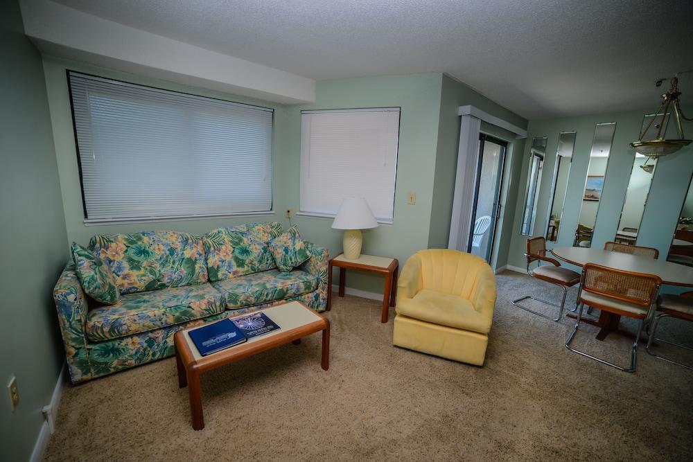 Myrtle Beach Resort by Beach Vacations photo 54