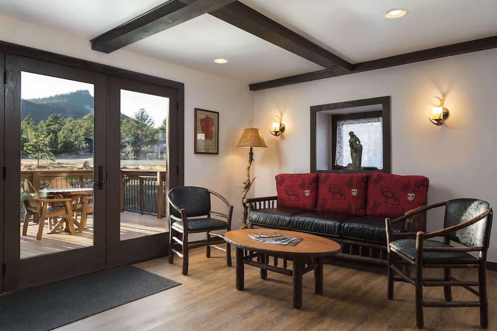 The Landing at Estes Park - Riverside Retreat photo 2