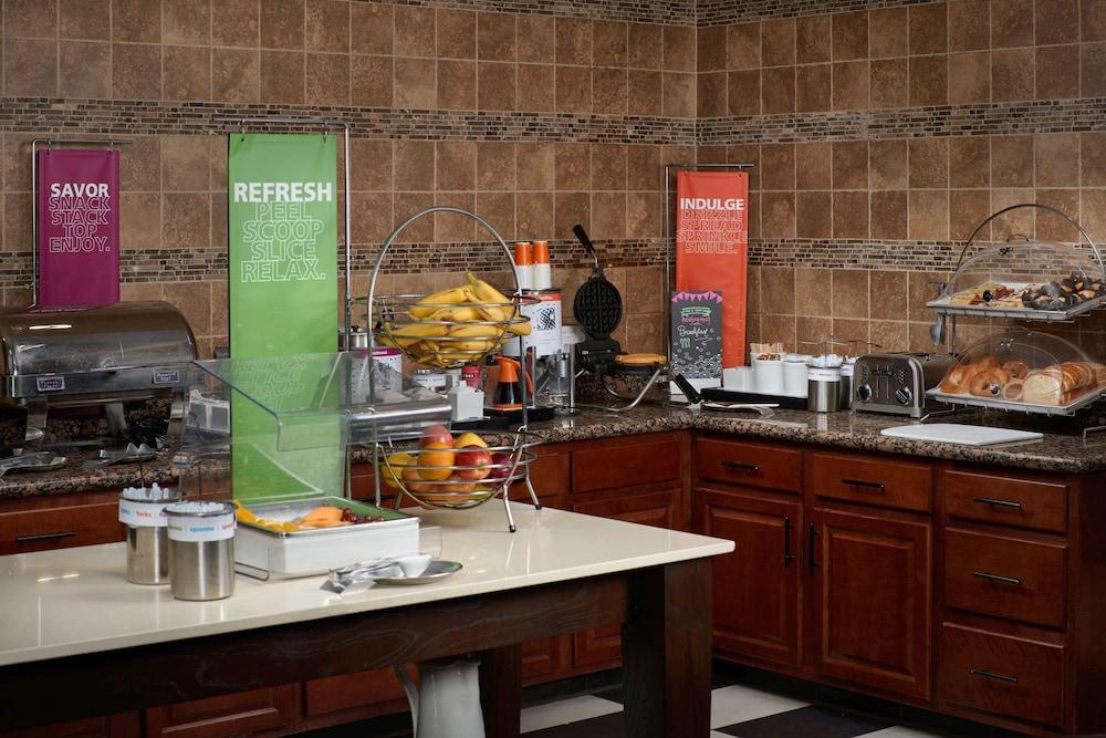 Hampton Inn Phoenix/Glendale/Peoria photo 24