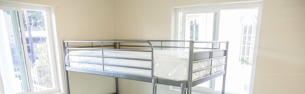 Los Angeles Extended Stay Hostel photo 17