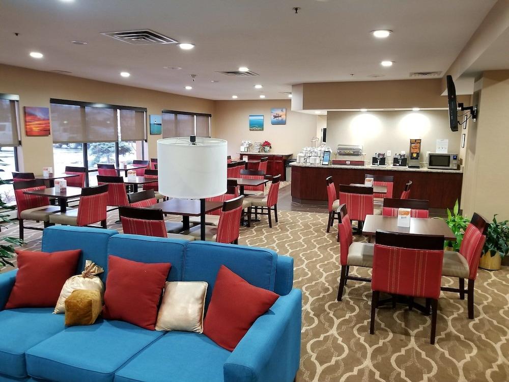 Comfort Inn, Erie - Near Presque Isle photo 38