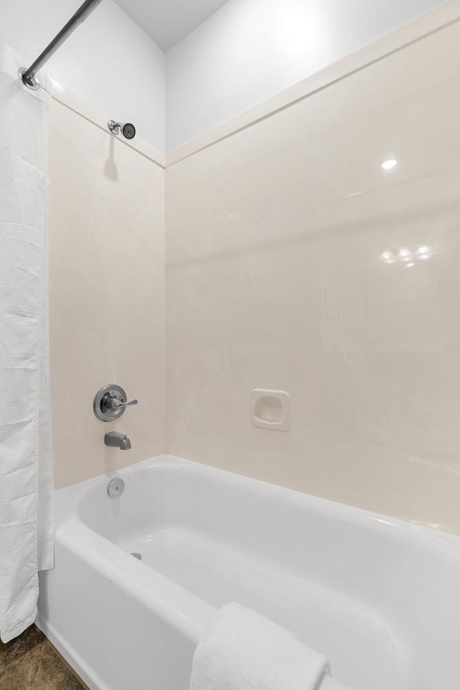 Vacation Rentals at Sand Hollow Resort photo 24