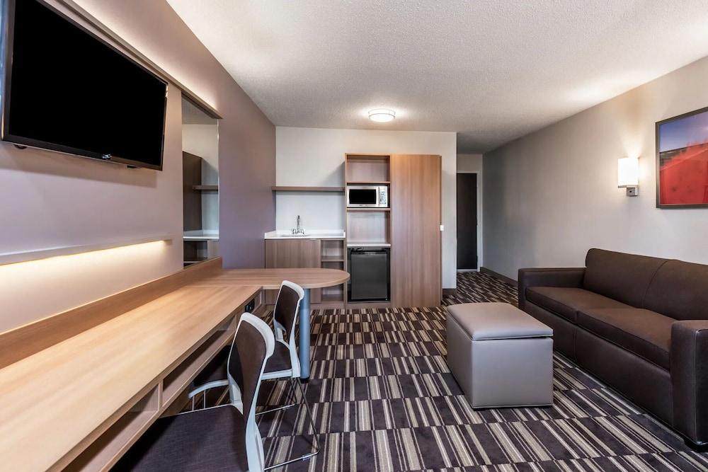 Microtel Inn & Suites By Wyndham Beaver Falls photo 9