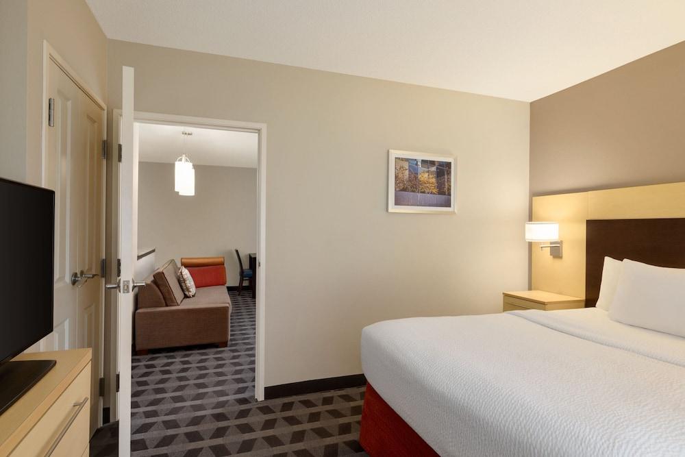 TownePlace Suites Williamsport photo 12