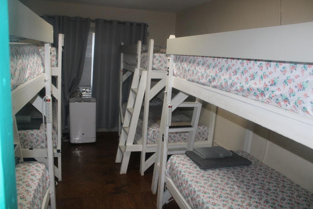 Hoosville Hostel photo 2