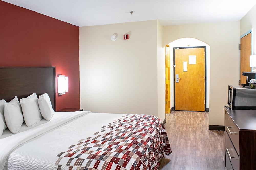 Red Roof Inn & Suites Middletown - Franklin photo 7