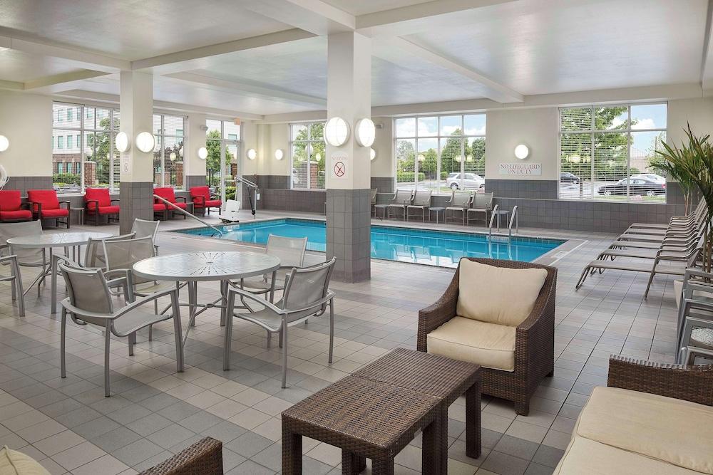 DoubleTree by Hilton Chicago Midway Airport photo 31