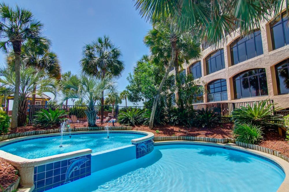 Beach Cove Resort photo 55