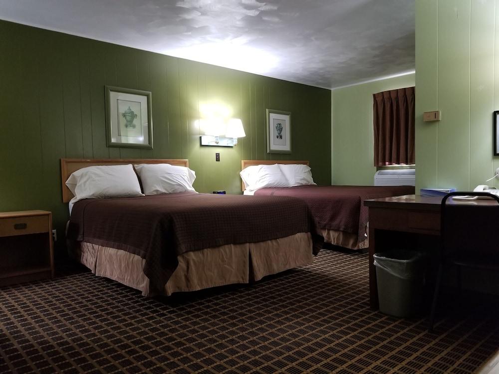 Parkview Motel photo 30