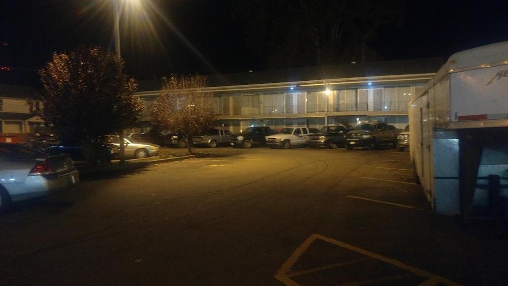 Ashland Inn photo 6