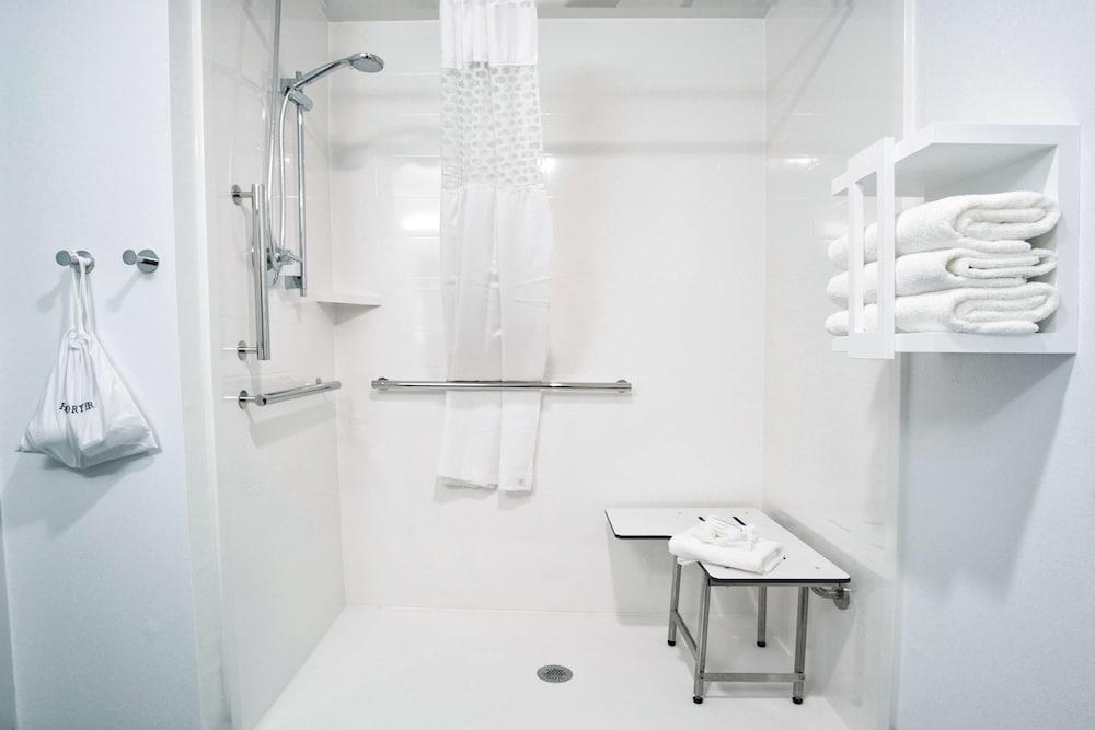 Hampton Inn Oklahoma City/Yukon photo 34