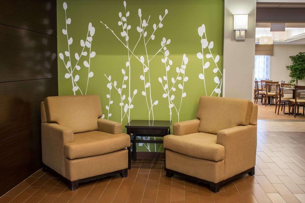 Sleep Inn And Suites photo 2