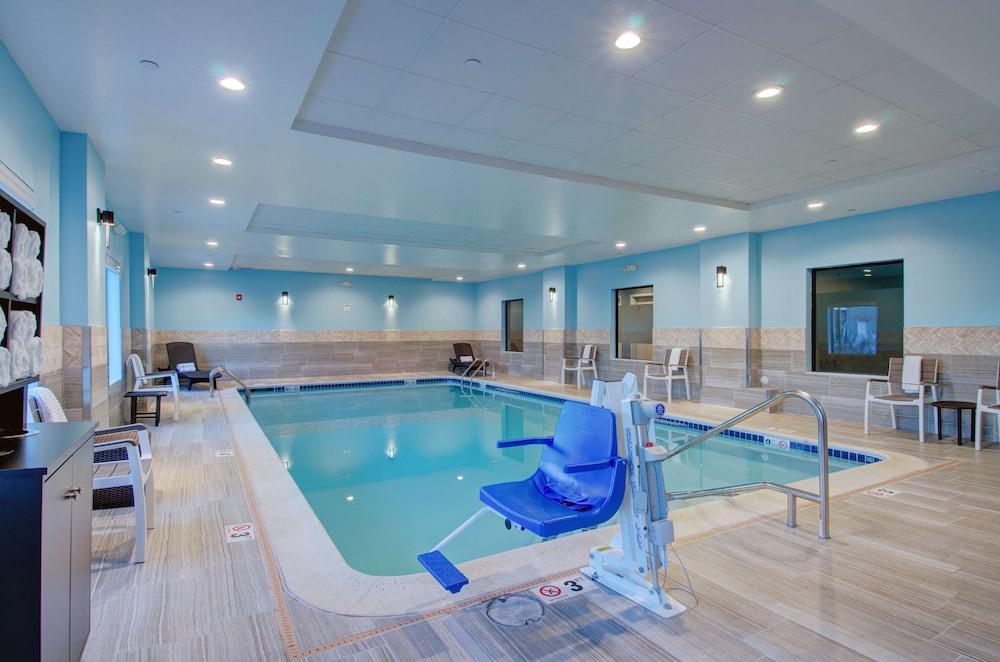 Hampton Inn & Suites Boston/Stoughton photo 27