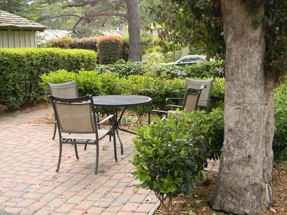 Carmel Resort Inn photo 31