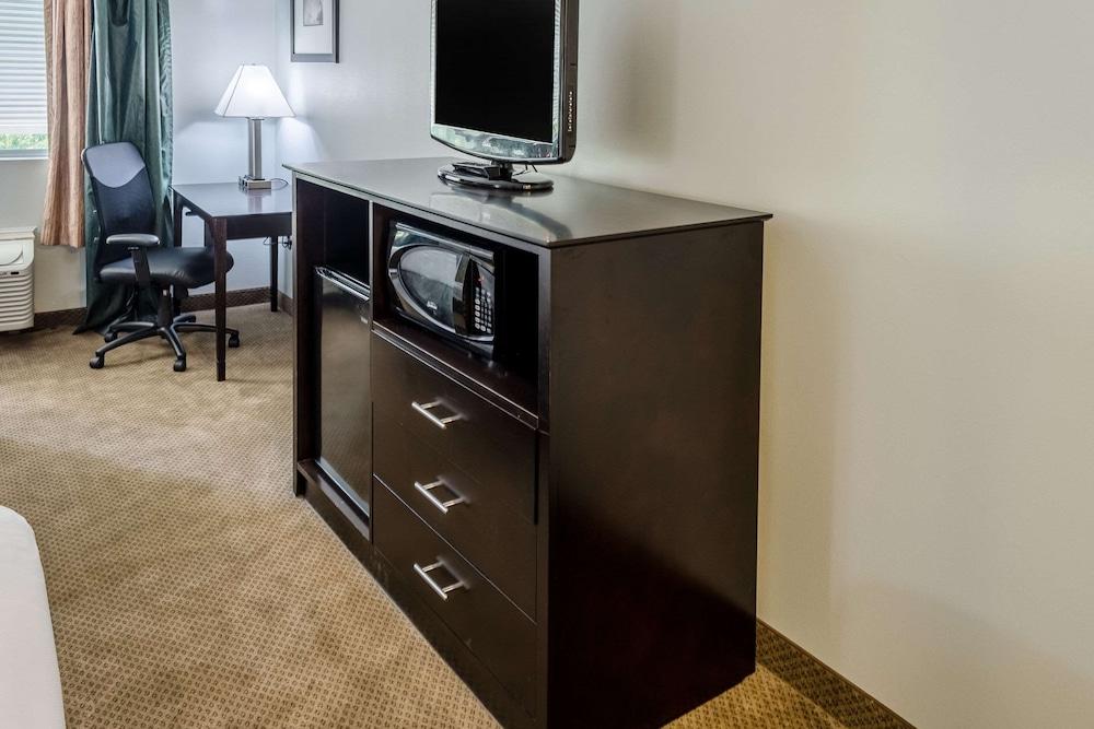 Quality Inn Gulf Shores Airport photo 4