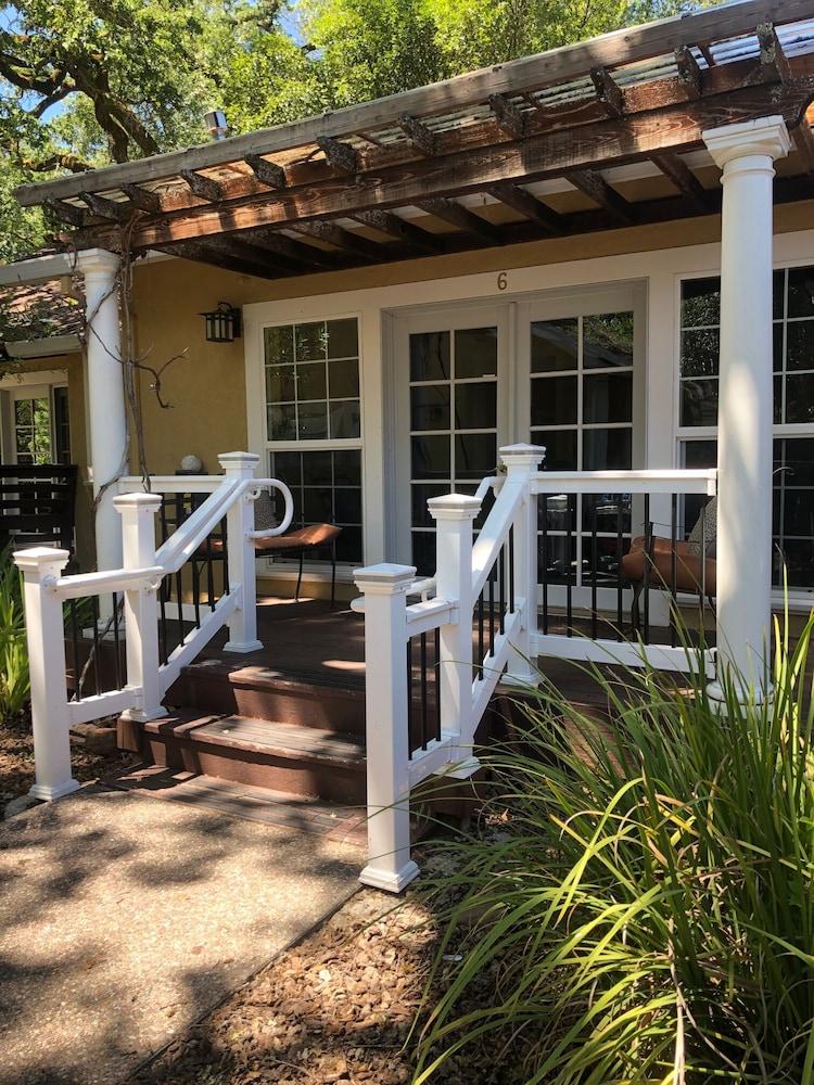 Glen Ellen Inn photo 36