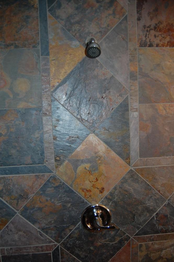 Cranmore Inn photo 40