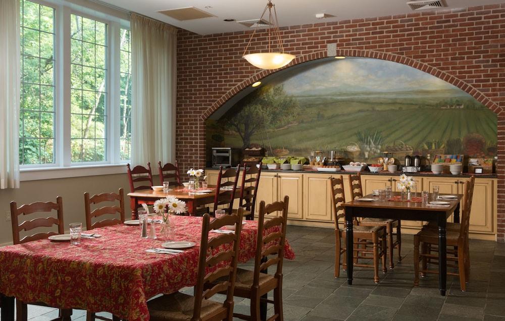 Lake Opechee Inn and Spa photo 30