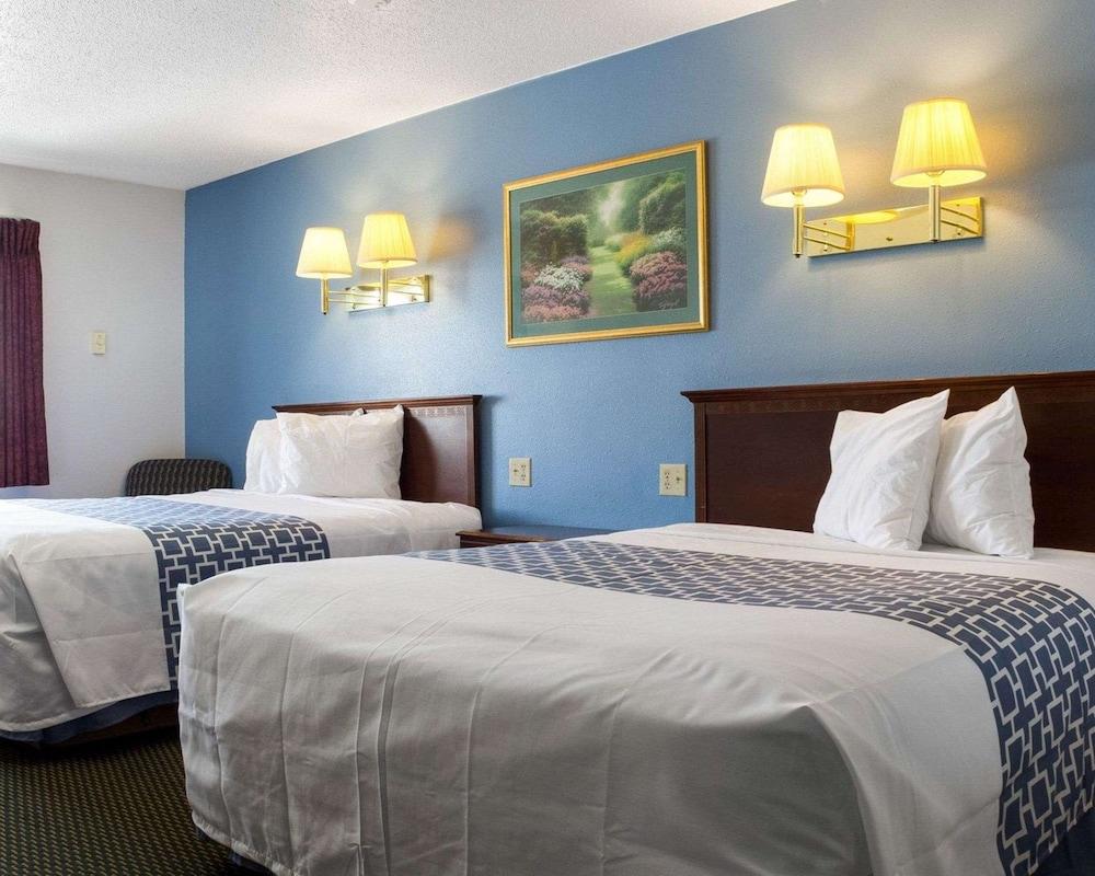 Rodeway Inn West Fargo Main Ave. photo 11