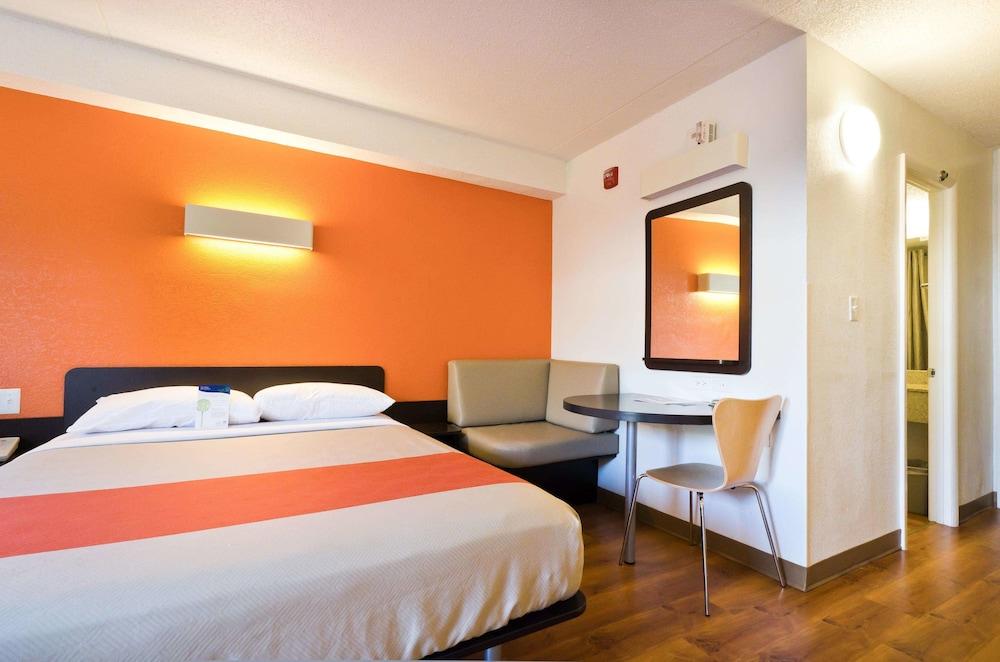 Motel 6 Springfield, VA - Washington DC Southwest photo 8