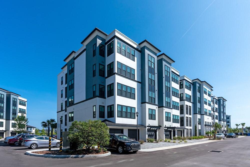 Landing Tampa Westshore photo 39