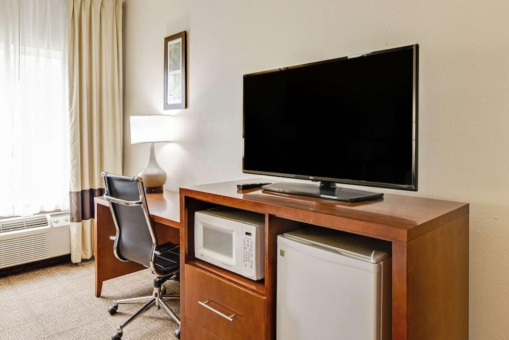 Comfort Inn Henderson - Evansville South photo 24