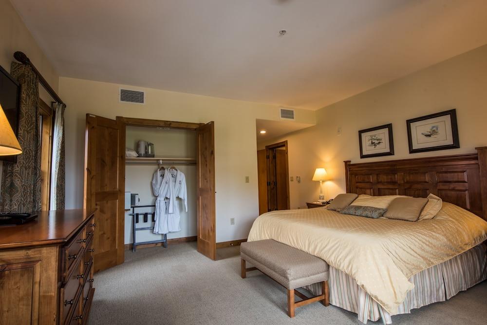 The Lodge at Mountaineer Square, A Vail Resorts Property photo 40