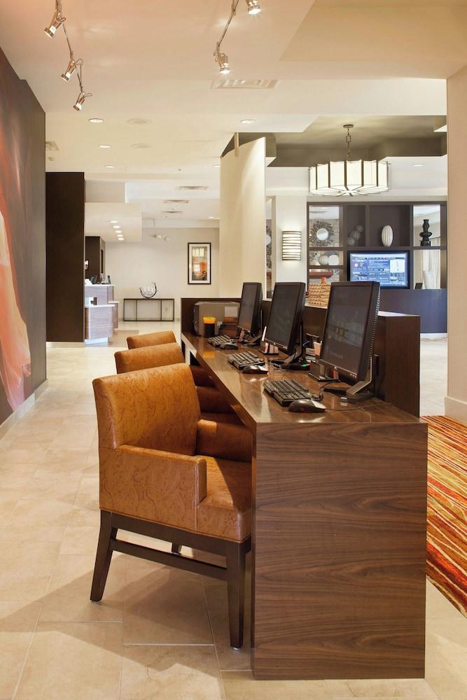 Courtyard by Marriott Pueblo Downtown photo 15