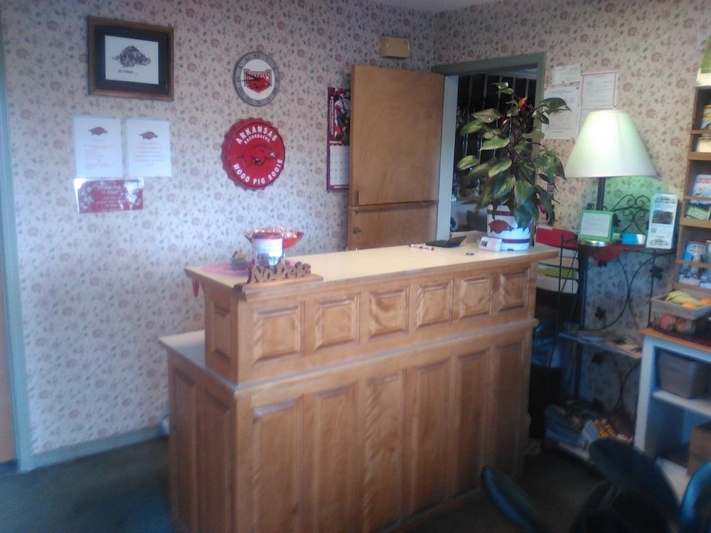 The Razorback Lodge photo 3