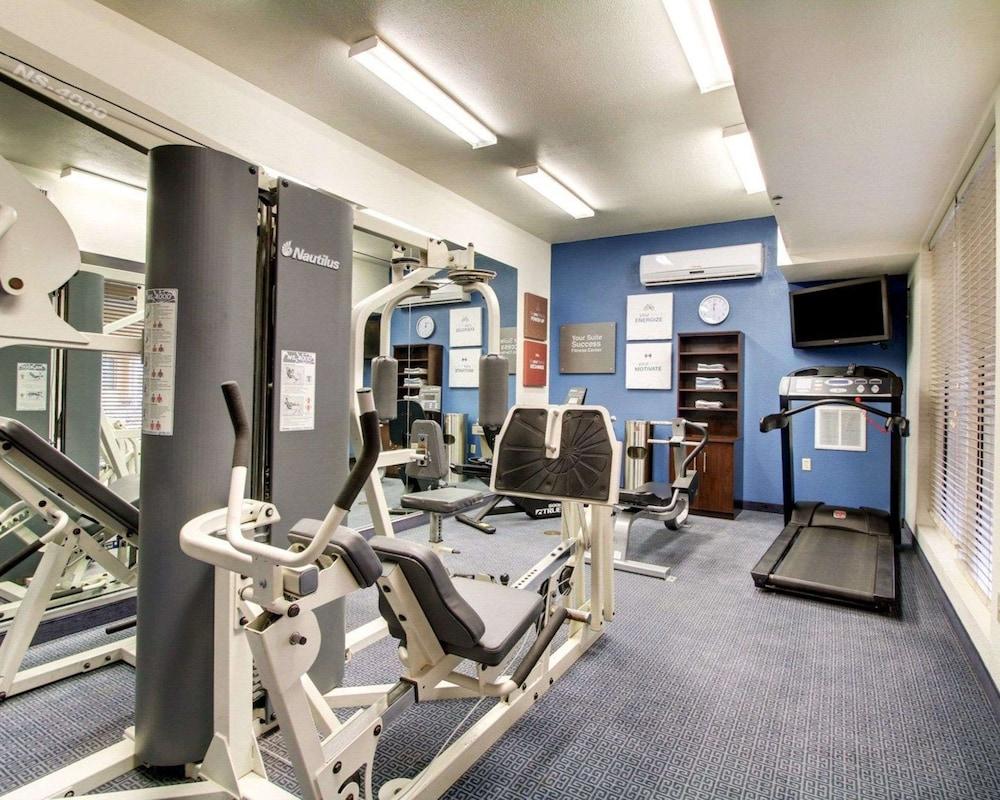 Clarion Suites Vidalia Riverfront photo 18
