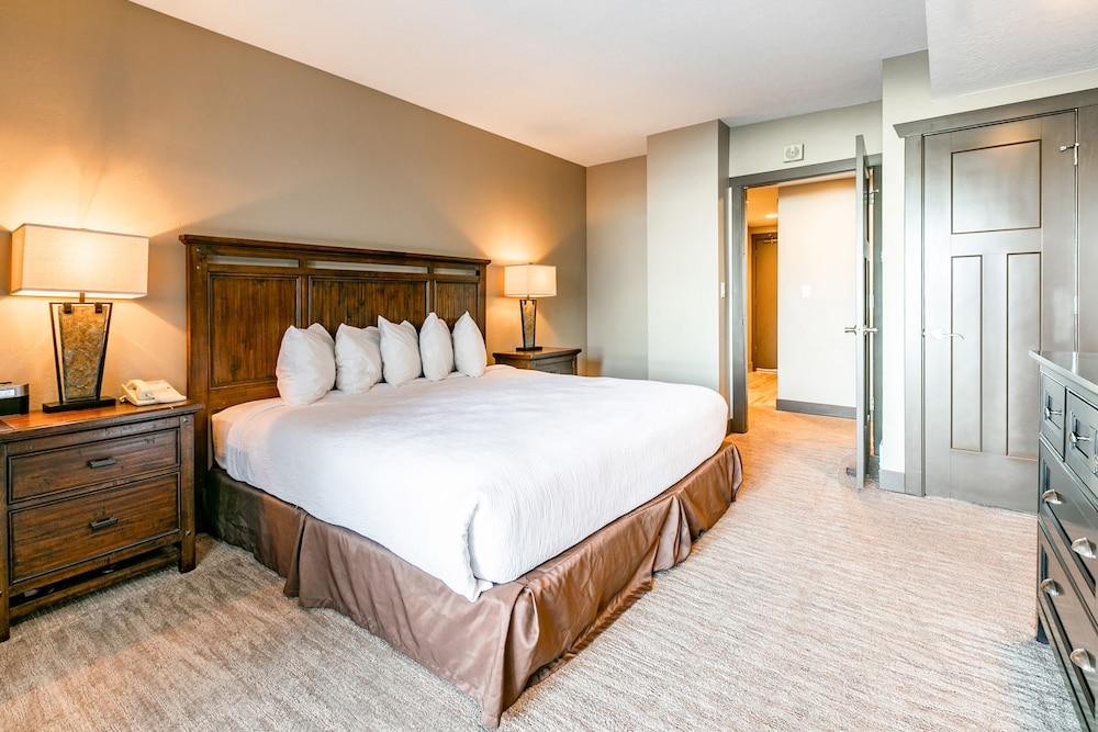 Shadow Ridge by All Seasons Resort Lodging photo 46