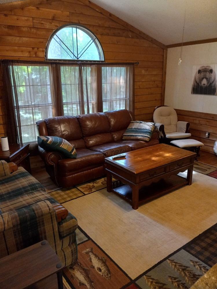 Cedar Falls Motel photo 12