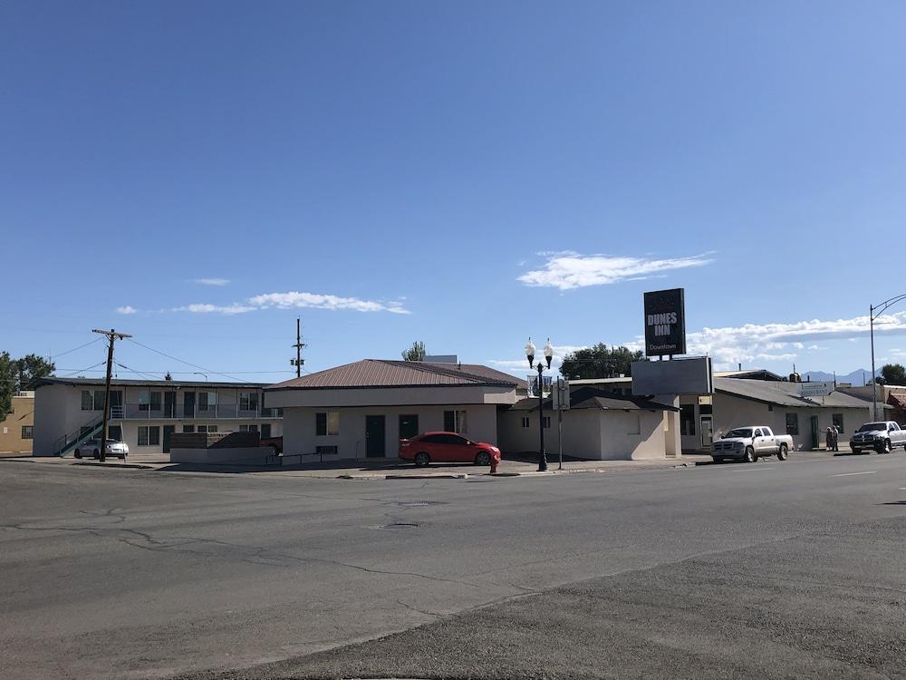 Dunes Inn photo 30