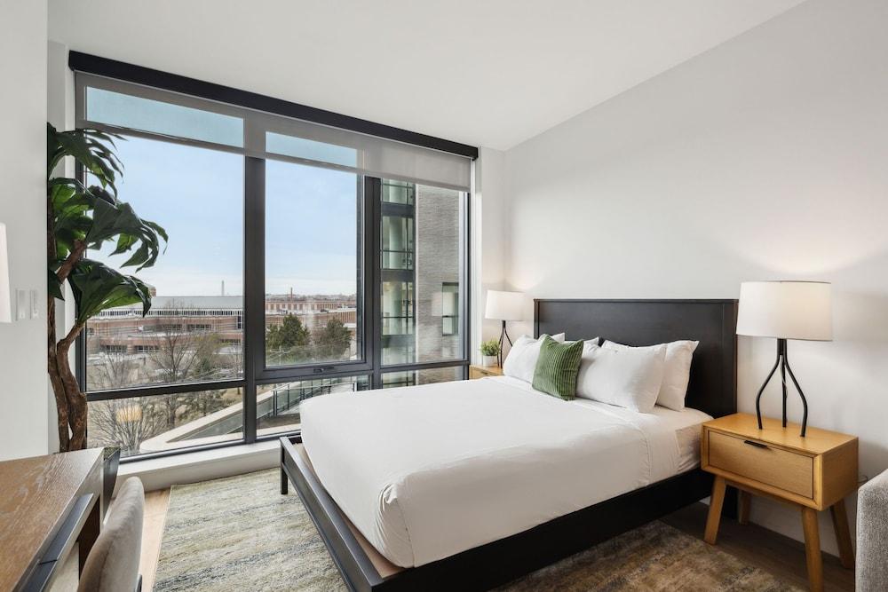 Placemakr Buzzard Point photo 64
