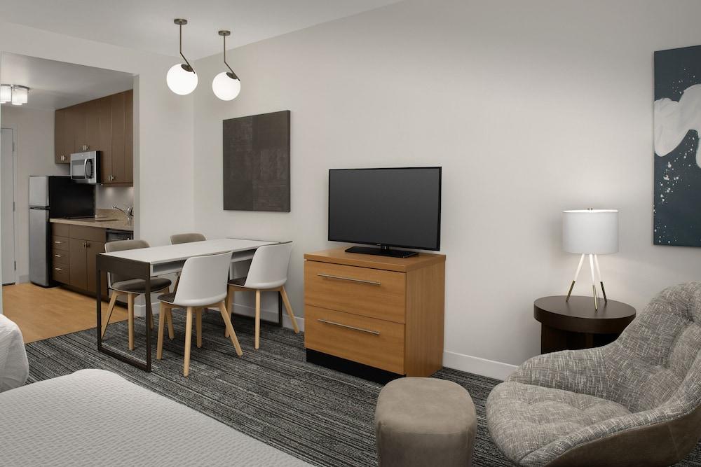 TownePlace Suites by Marriott Cheyenne SW/Downtown Area photo 20