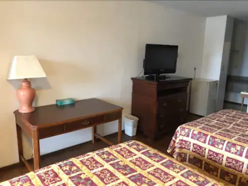 Kings Motor Inn photo 6