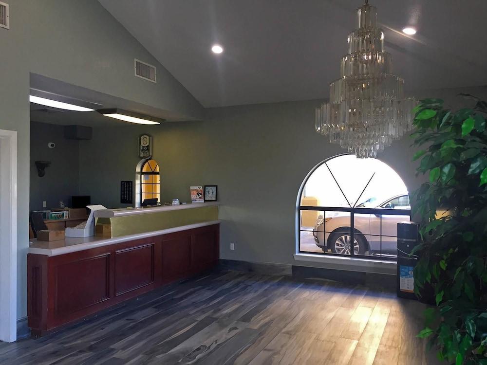 Americas Best Value Inn Bishop Kingsville photo 15