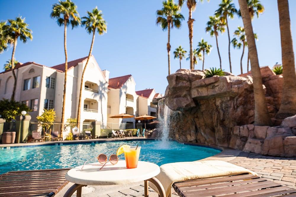 Holiday Inn Club Vacations at Desert Club Resort by IHG photo 49