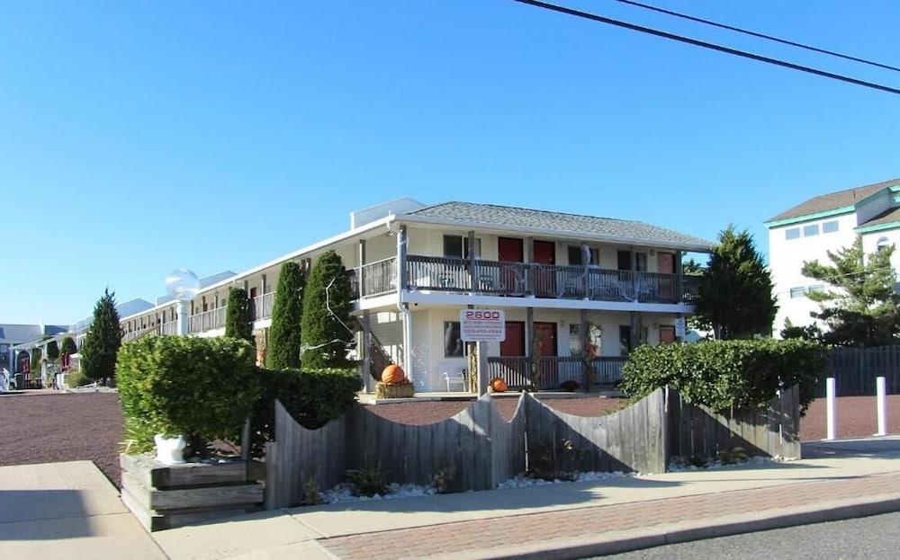 Sea Spray Motel photo 19