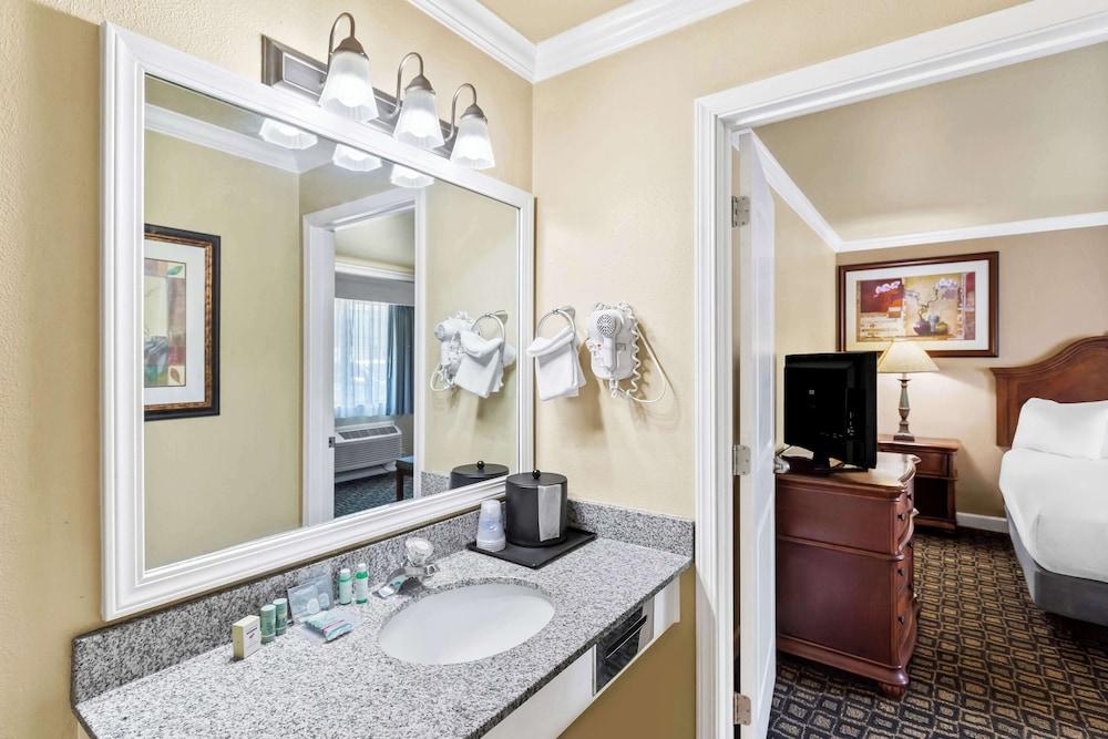 Best Western Miner's Inn photo 26