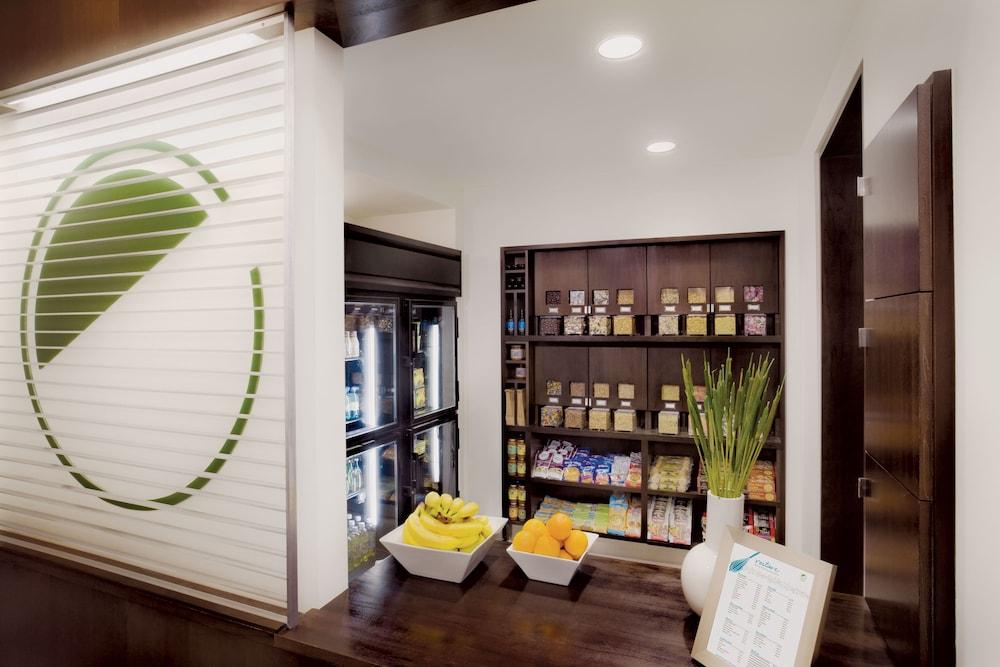 Element Las Vegas Summerlin photo 2