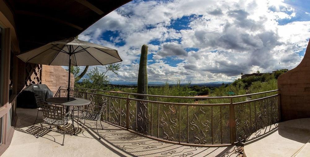 Mission Hill Casitas photo 43