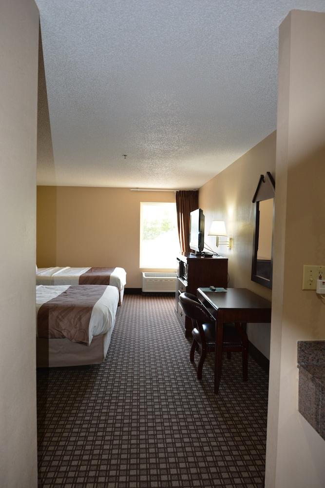 Jameson Inn - Hazlehurst photo 16